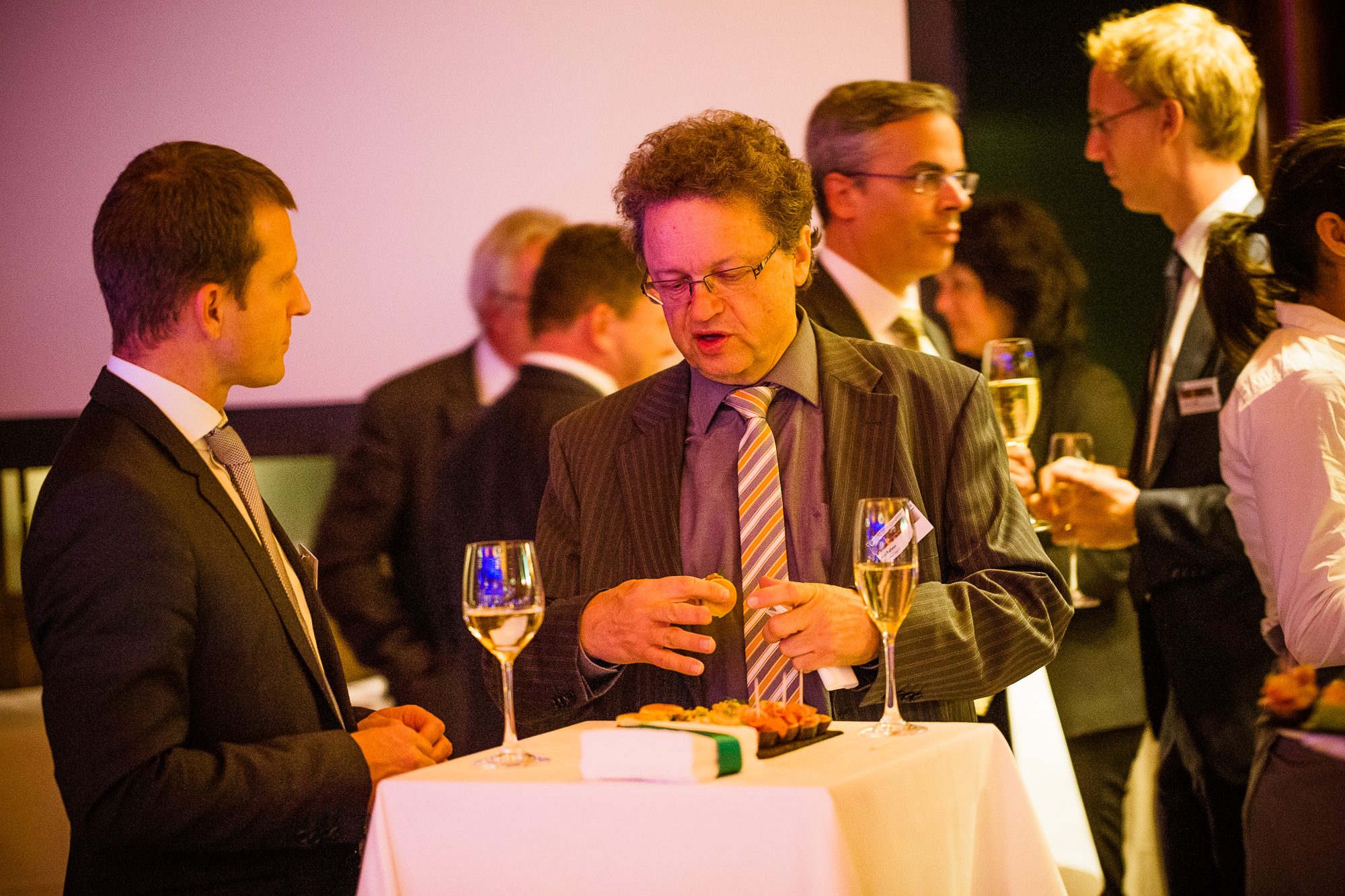 Export x3 1DX 8675 Businessauftrag Complementa 2014